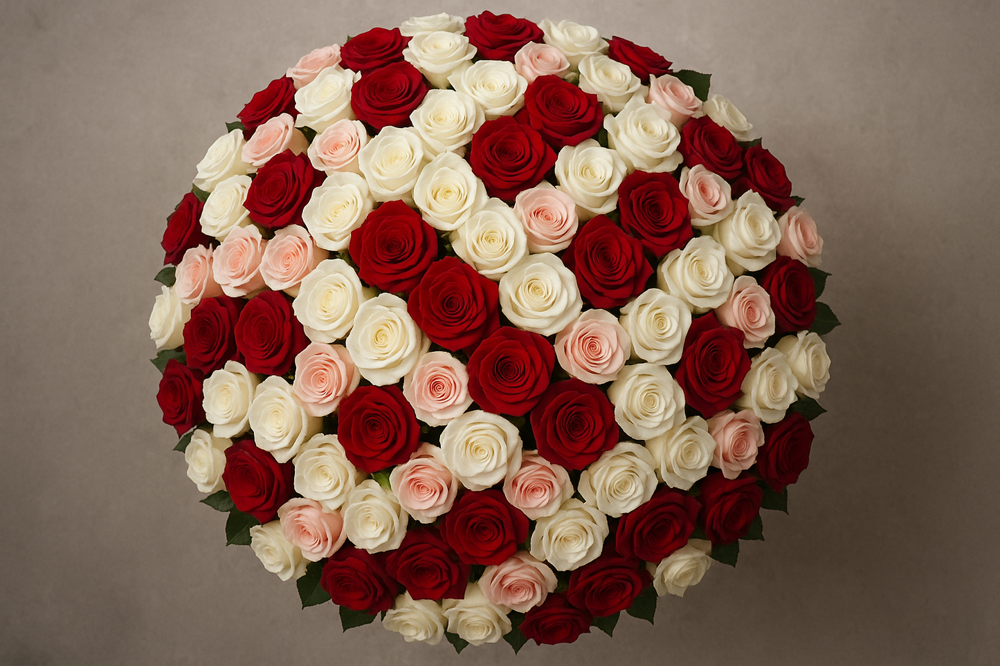 Dubai Majesty bouquet - aerial view showing rose pattern